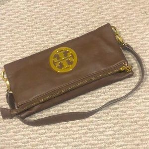 Not Authentic Tory Burch handbag